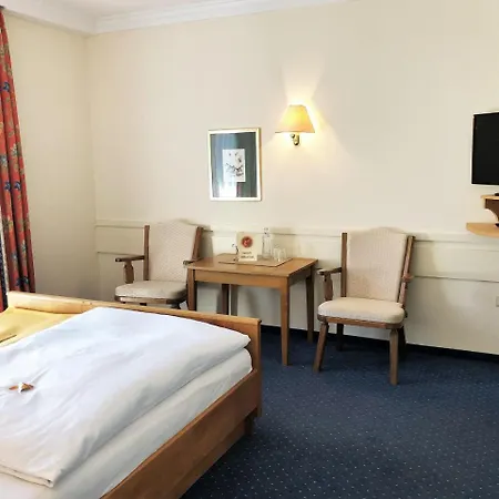 Hotel Garni Rottenau 3*